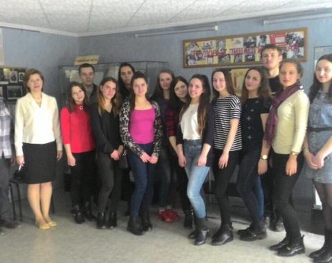 Студенты Академии посетили Государственный архив Алтайского края