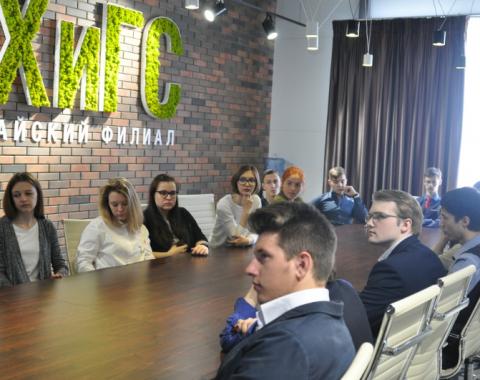 Барнаульские старшеклассники прошли профориентационный квест в Академии