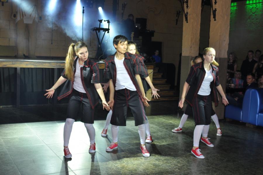 Танцевальной студии Академии вручили дипломы краевого конкурса «Мы – здоровое поколение»