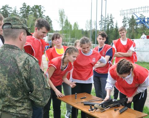 Алтайский филиал РАНХиГС устроил масштабную патриотическую игру в ЗАТО Сибирский