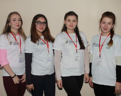 Студенты Алтайского филиала Президентской академии стали волонтёрами Молодёжной финансовой дружины