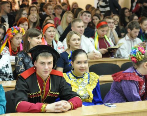 Фестиваль национальных культур в Академии собрал более 250 зрителей!