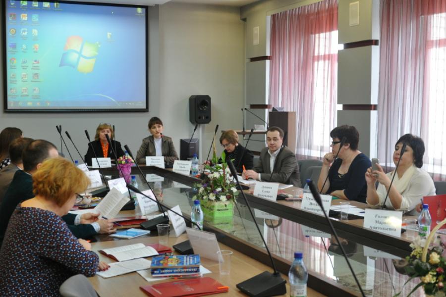 В Академии состоялся круглый стол «Новеллы корпоративного права: проблемы реализации»