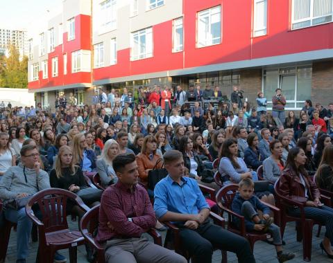 Тренинги, спорт и дискотека open-air: в филиале завершилась Неделя первокурсника