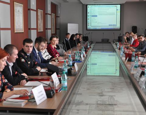 Депутаты, общественники и политологи обсудили в Академии итоги муниципальных выборов