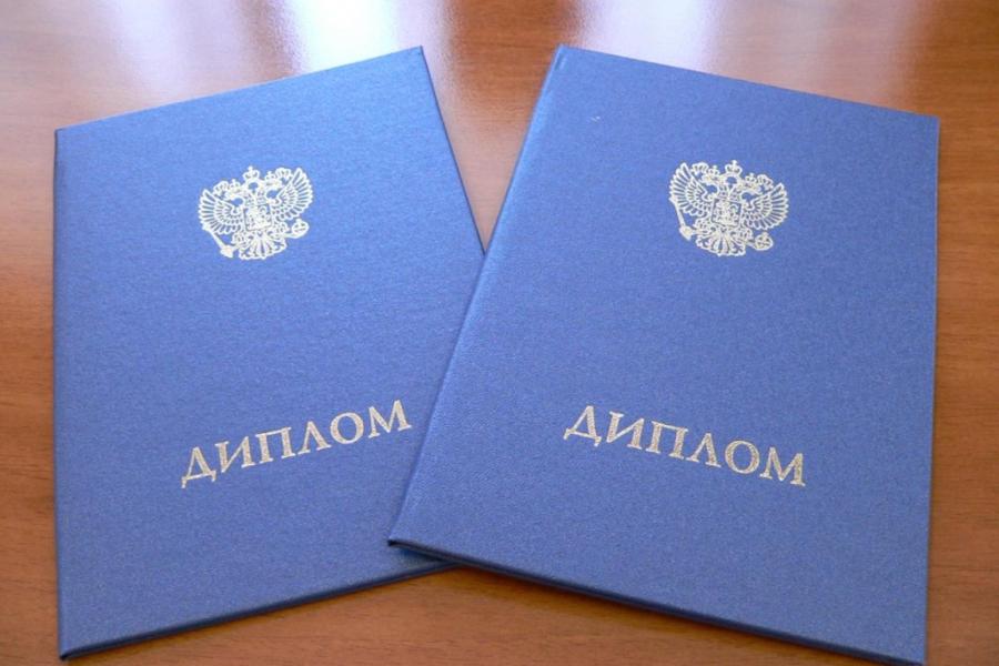 Виртуальная выставка «В помощь дипломному проектированию» открылась в Академии
