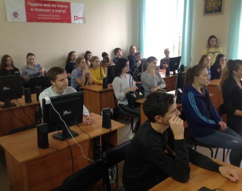Студенты Алтайского филиала РАНХиГС посетили лекцию по краеведению в библиотеке им. Шишкова