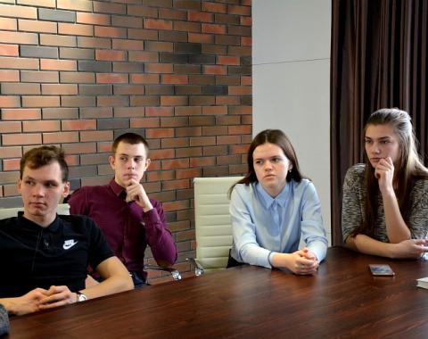 В Алтайском филиале Президентской академии обсудили вопросы профилактики наркомании в молодёжной среде