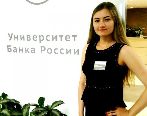 Студентка Алтайского филиала РАНХиГС вернулась со Всероссийского конгресса волонтёров финансового просвещения