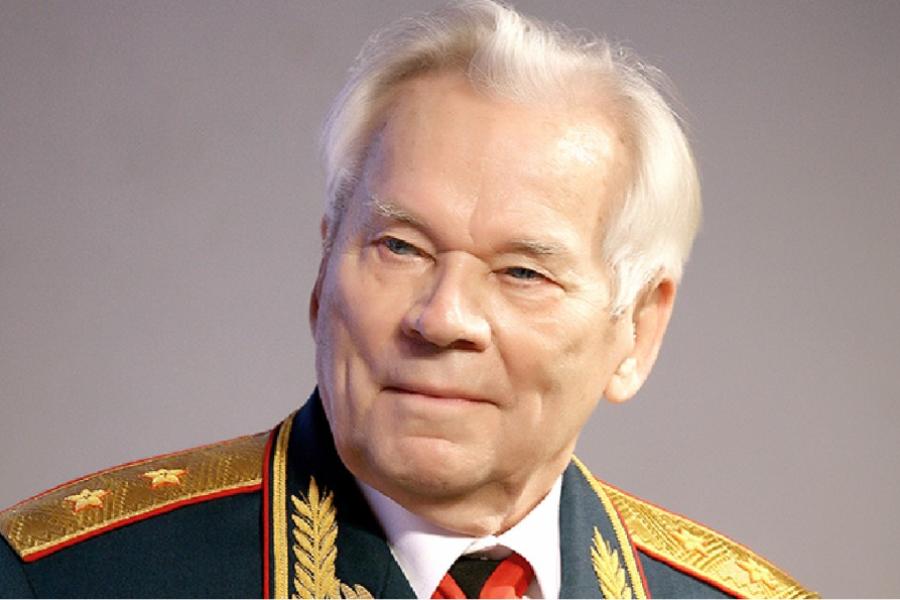 Библиотека Алтайского филиала РАНХиГС презентует виртуальную выставку в честь 100-летия со дня рождения Калашникова