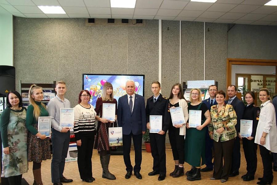 Студентка Академии стала победителем в краевом конкурсе научных работ по правам человека