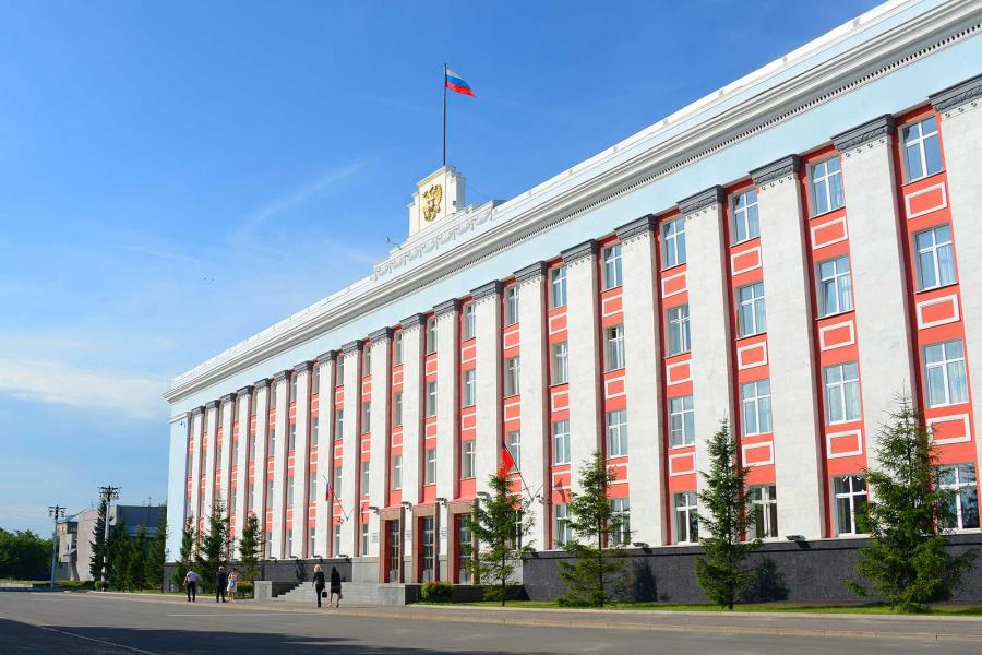 Главы российских регионов поздравили Президентскую академию с юбилеем