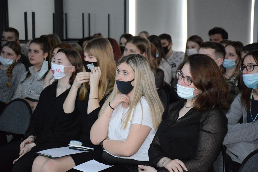 В филиале состоялась онлайн-встреча с известным актером кино