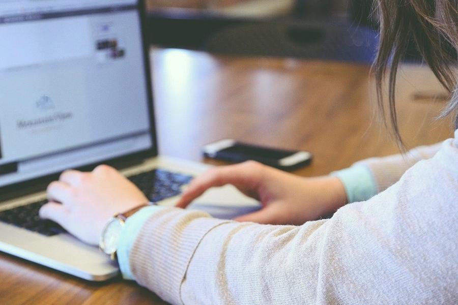 Участники интерактивной профориентационной игры «#ПРОФВЫБОР22» завершили выполнение первого блока заданий.