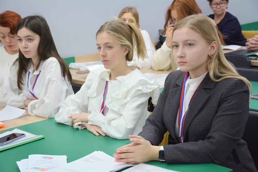 Молодёжь Алтайского края представила свой взгляд на избирательную систему
