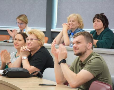 В Барнауле прошел модуль учебной программы «Институт советников» проекта Народного фронта «Регион заботы»