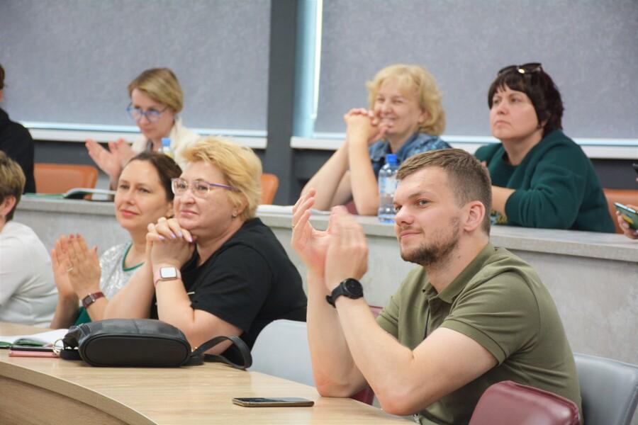 В Барнауле прошел модуль учебной программы «Институт советников» проекта Народного фронта «Регион заботы»