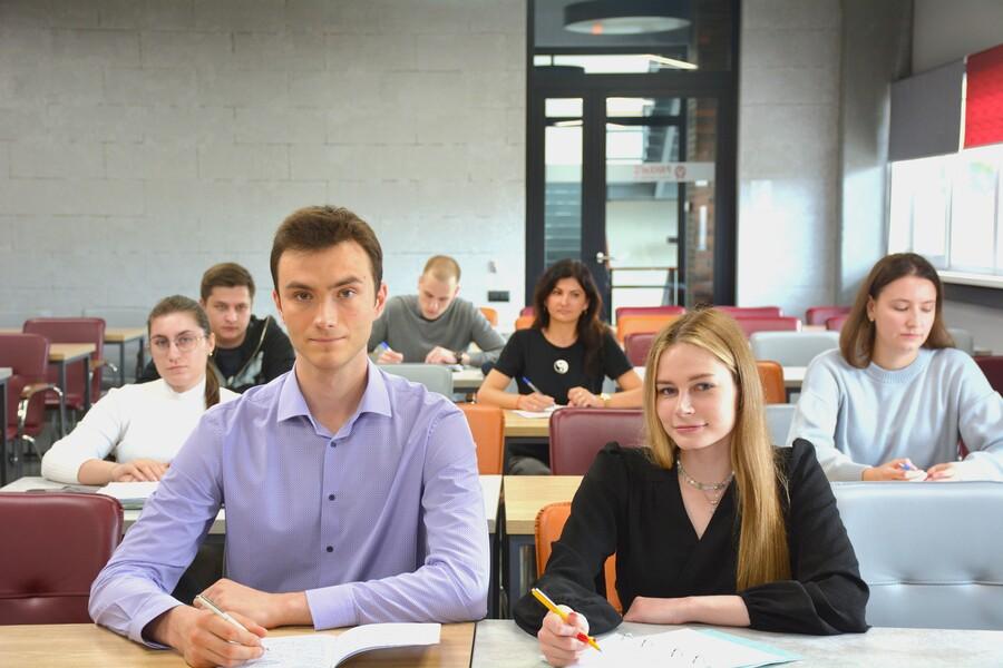 Магистратура по направлению «Экономика» – ключ к успешной карьере: опыт выпускников!