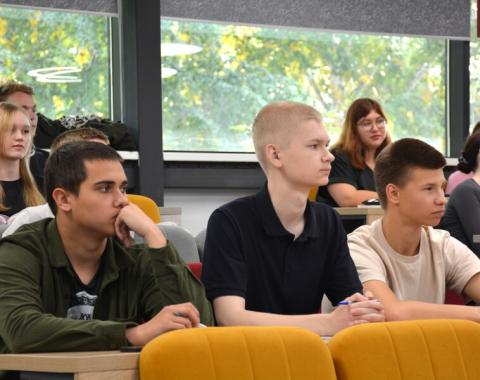 День разгрома советскими войсками немецко-фашистских войск в Курской битве