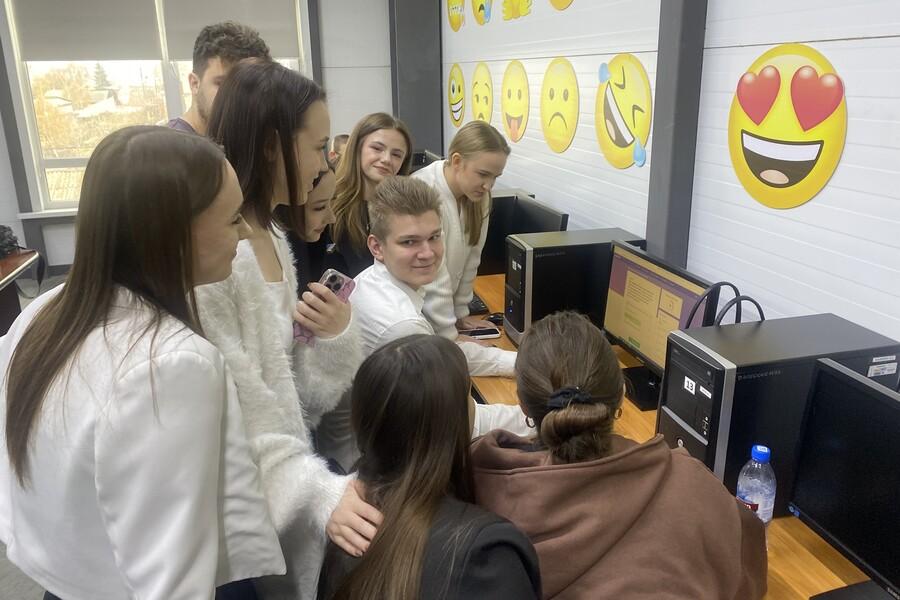 Пять команд Алтайского филиала РАНХиГС получили путевку в финал всероссийской ФинИгры-2025