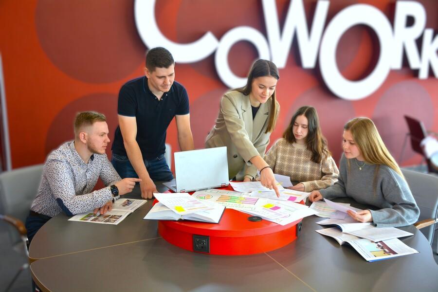 11 студентов Академии набрали максимальные баллы на налоговом диктанте