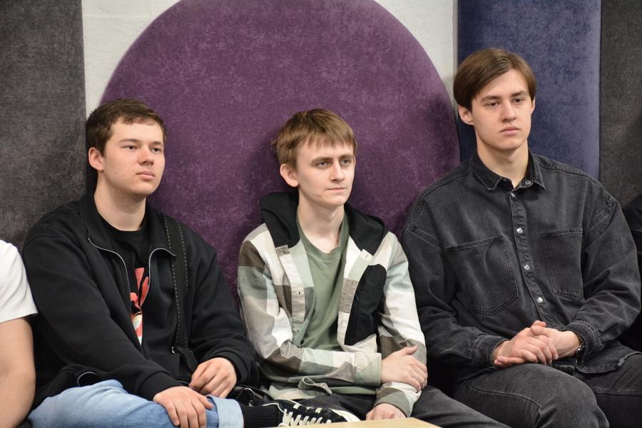 Россия – это мы: честный разговор в формате «Дискуссии Джеффа»