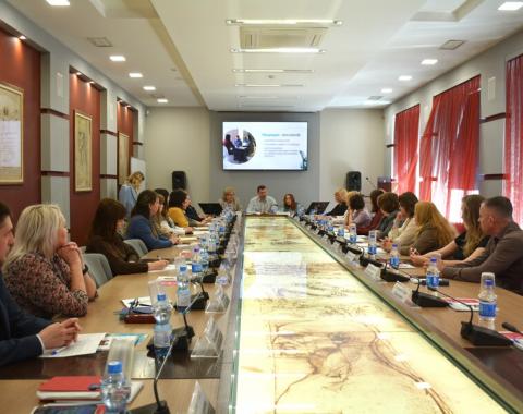 В Барнауле обсудили будущее семейной медиации