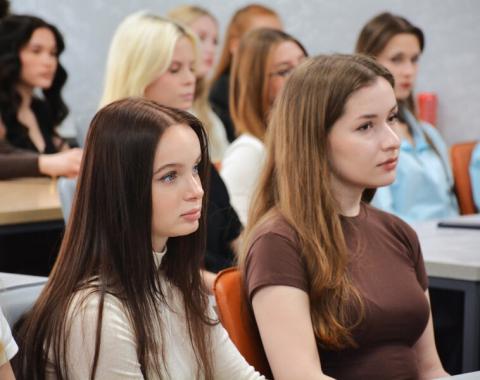 Студенты Академии встретились с директором парка «Изумрудный»