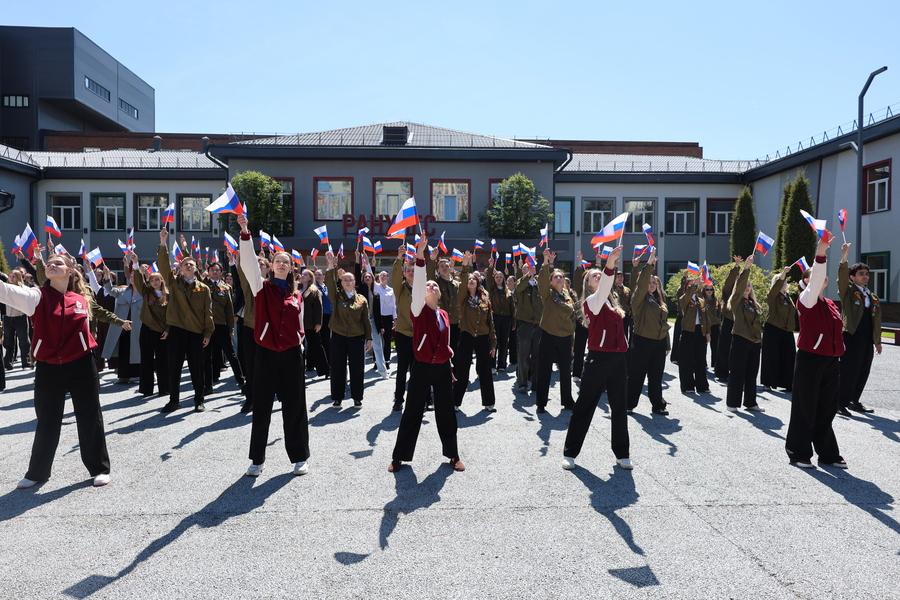 «Горжусь Россией»